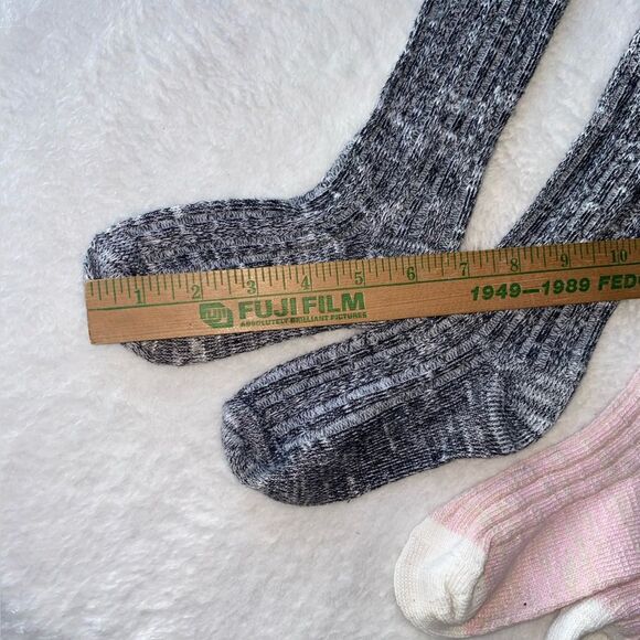 Boot Socks in Gray and Pink knit crochet youth - Picture 3 of 4